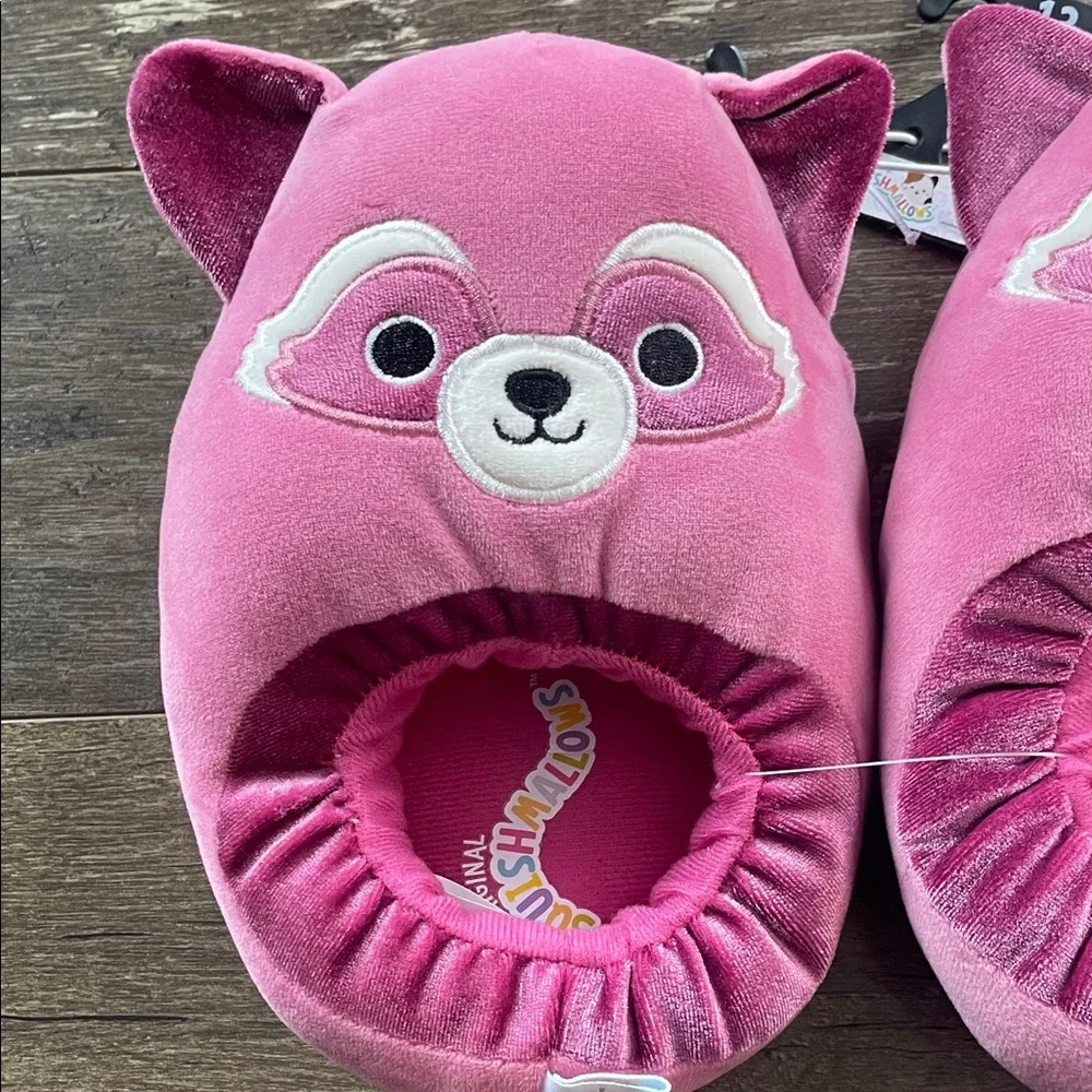 Squishmallows Plush Pink Racoon slippers Size 13/1
